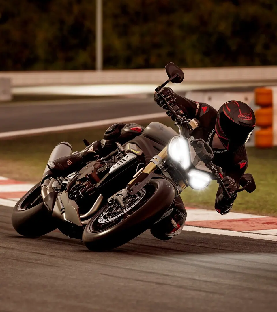 Rival Challenge: Sofia Bianchi - Ride 5 screenshot