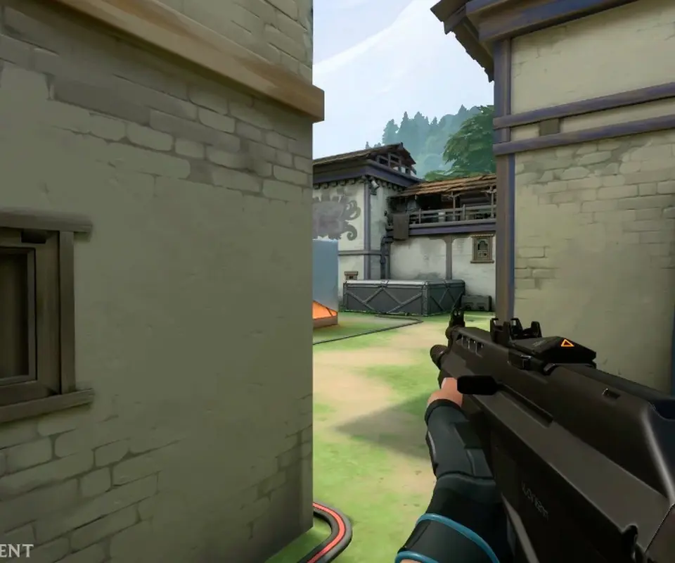 Map-Specific Strategies (Example: Ascent)